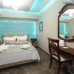 Mallas Hotel