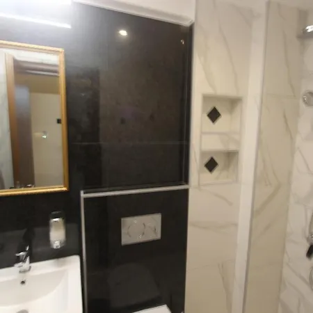 Mallas 3* Nea Kallikrateia