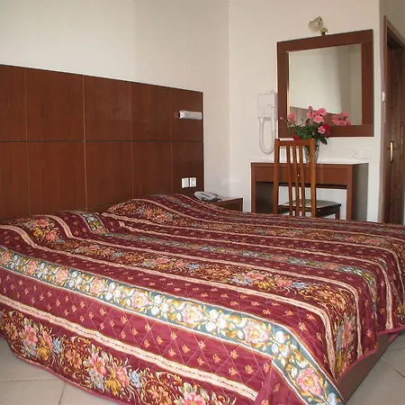 Mallas Hotel