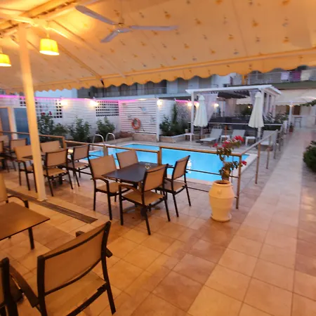 Mallas 3* Nea Kallikrateia