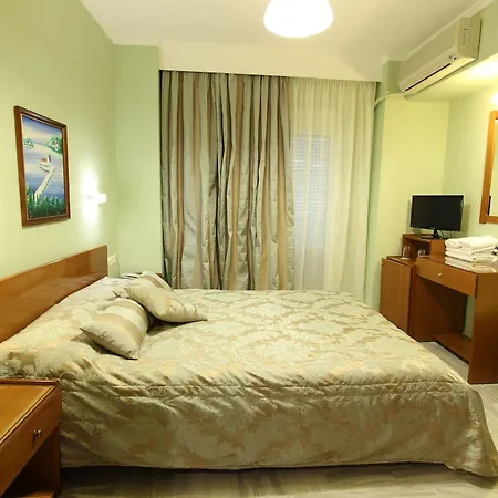 Hotel Mallas 3*